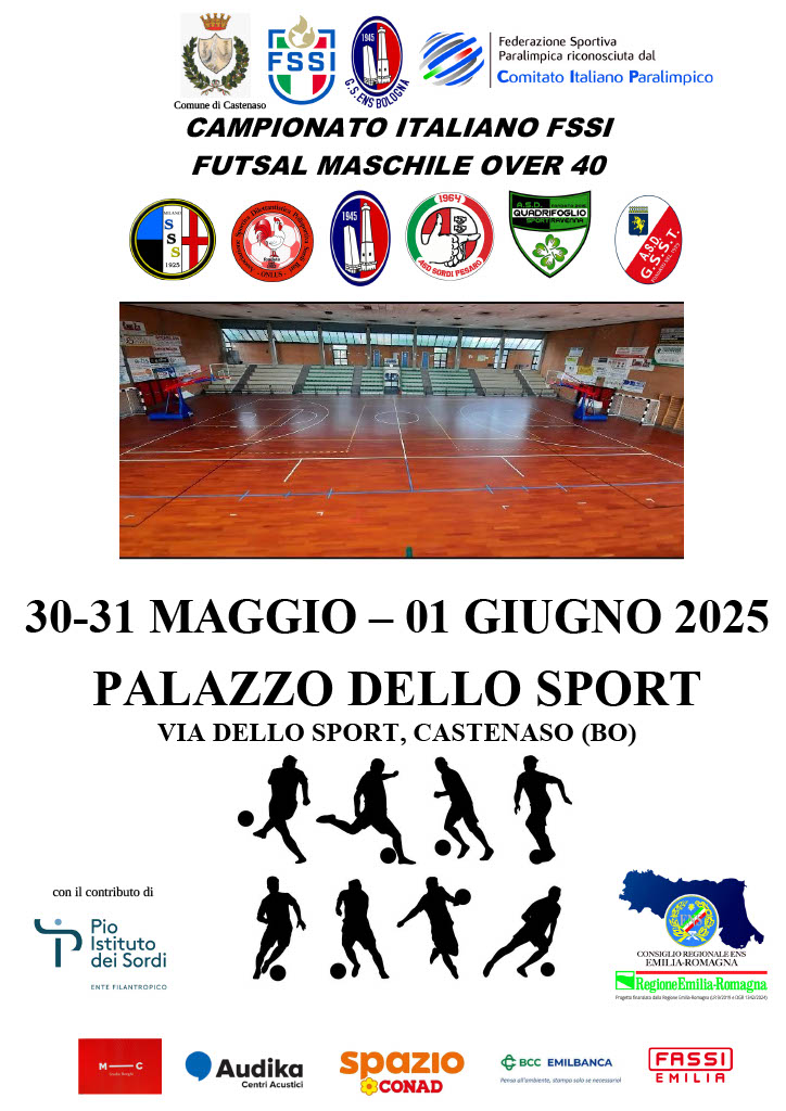 Poster promozionale del campionato di calcio maschile over 40 che mostra il campo da gioco, i loghi delle squadre e degli sponsor. Sfondo bianco, testo nero.