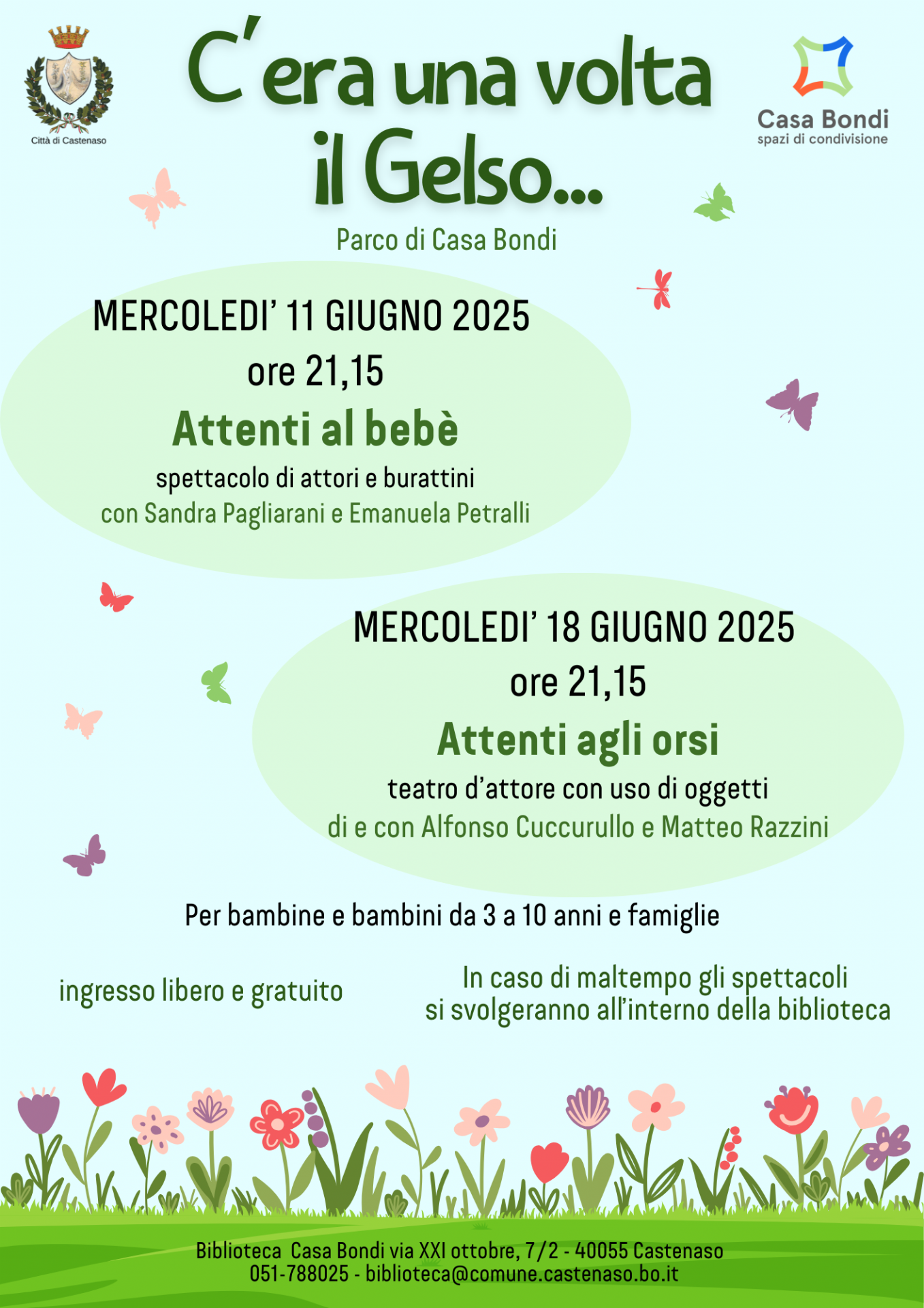 Locandina colorata con sfumature di verde, con un grande albero stilizzato al centro, libri appesi tra i rami e i dettagli dei due spettacoli estivi per bambini nel parco di Casa Bondi
