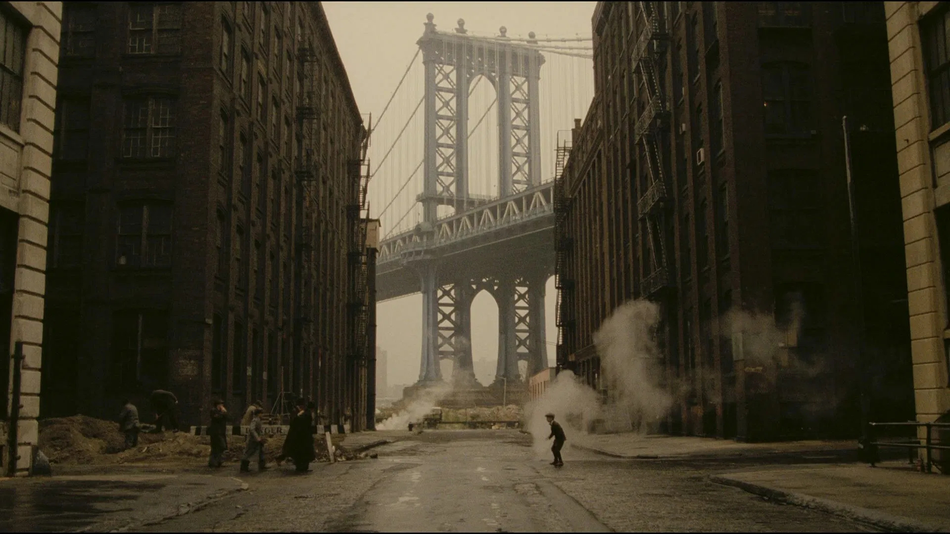 frame del film "C'era una volta in America"